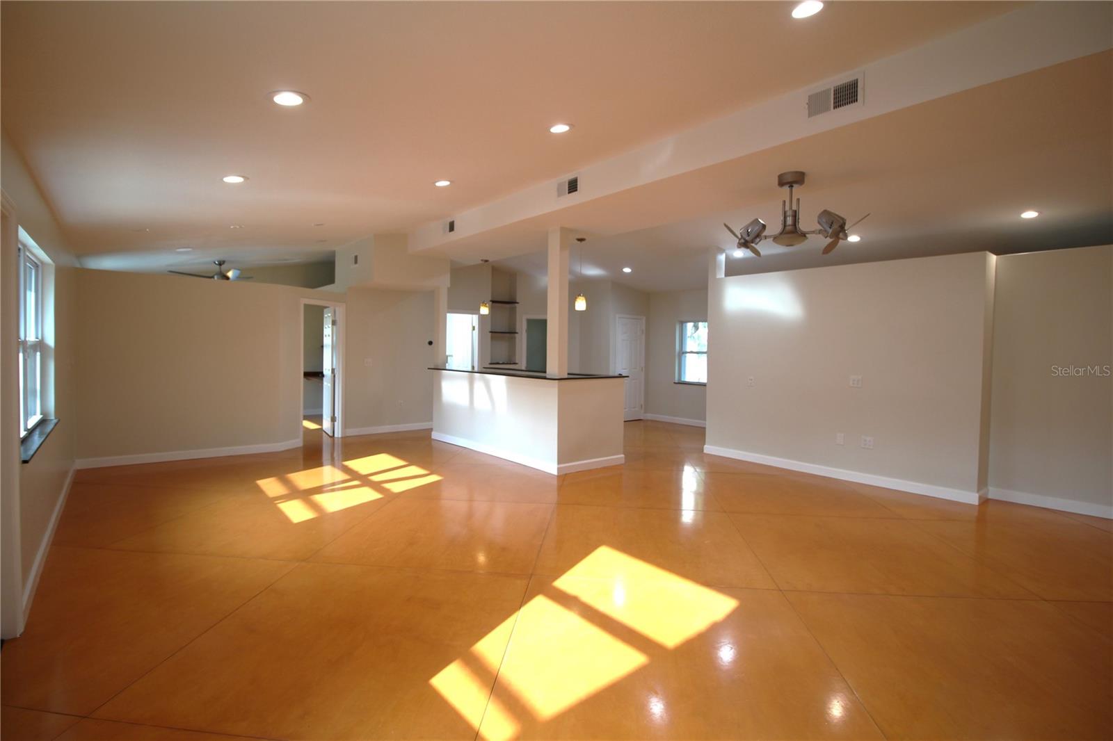 DE SOTO ESTATES - Residential