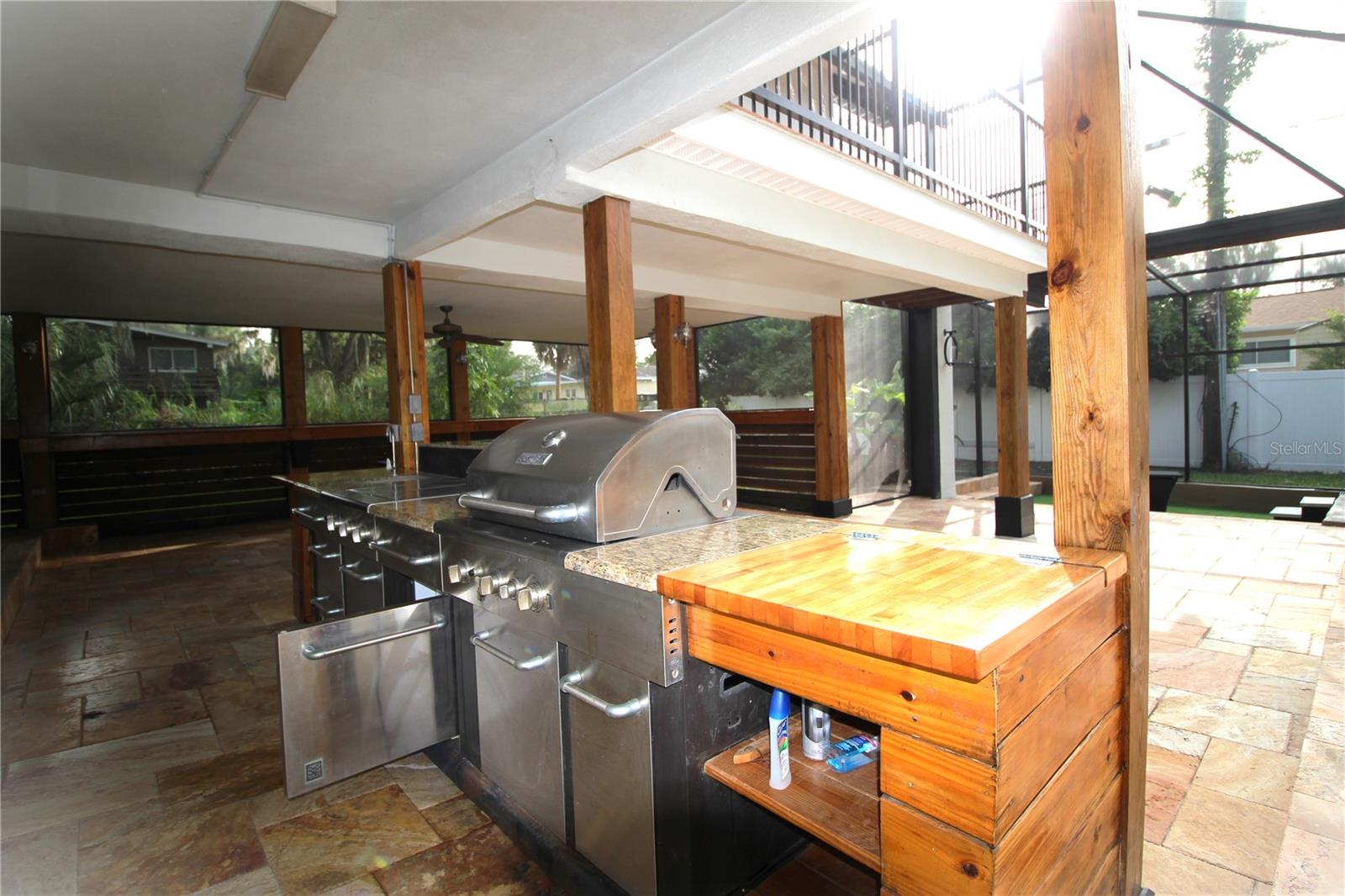 DE SOTO ESTATES - Residential