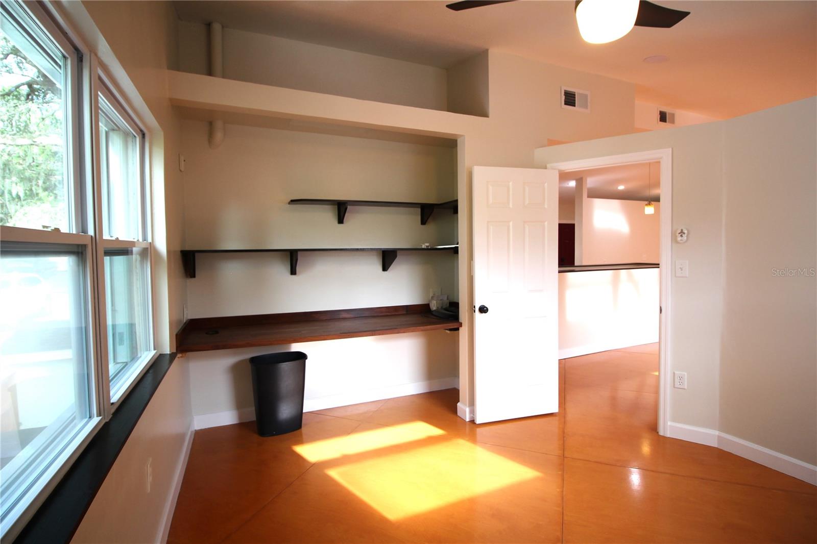 DE SOTO ESTATES - Residential