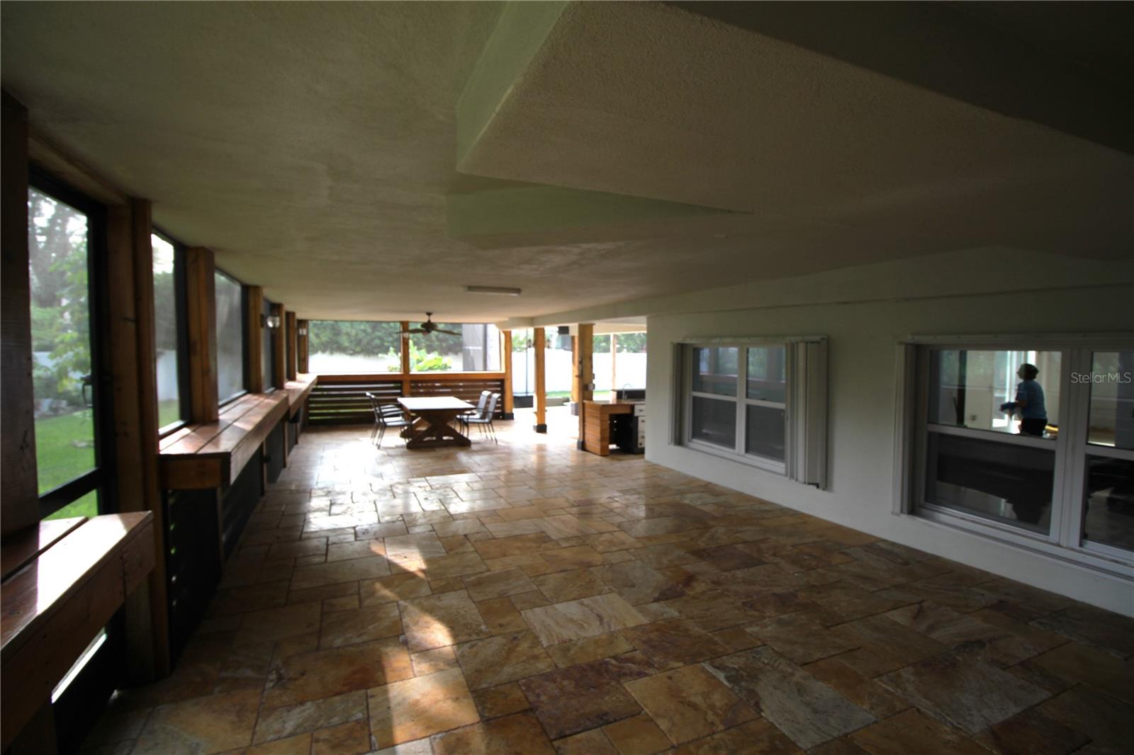 DE SOTO ESTATES - Residential