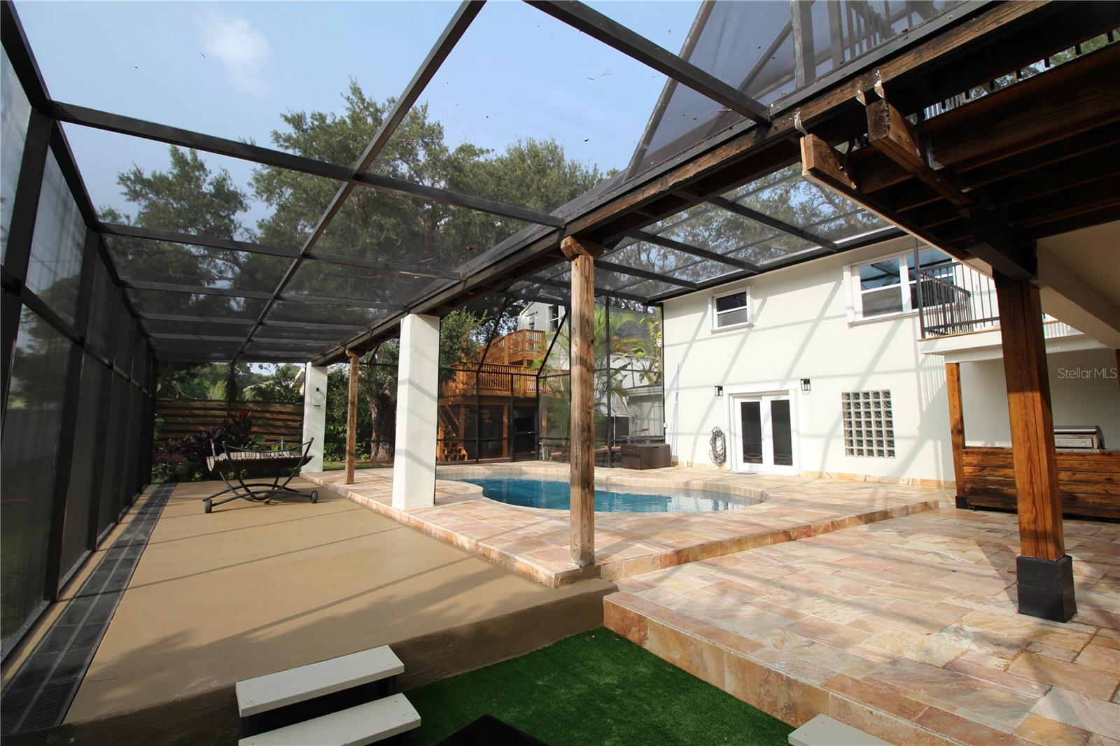 DE SOTO ESTATES - Residential