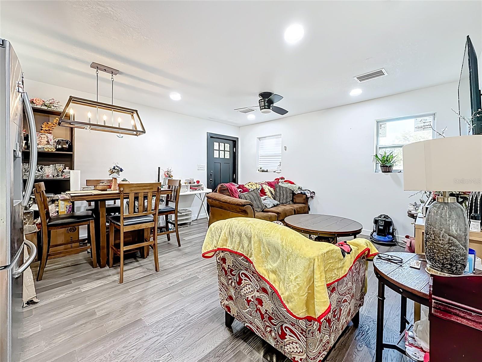 ORANGE PARK 7 PG 48 - Residential