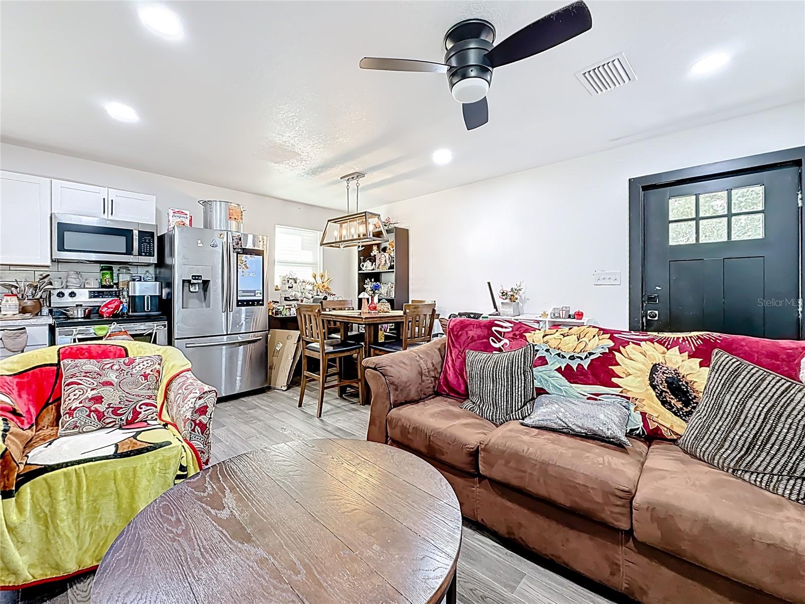 ORANGE PARK 7 PG 48 - Residential