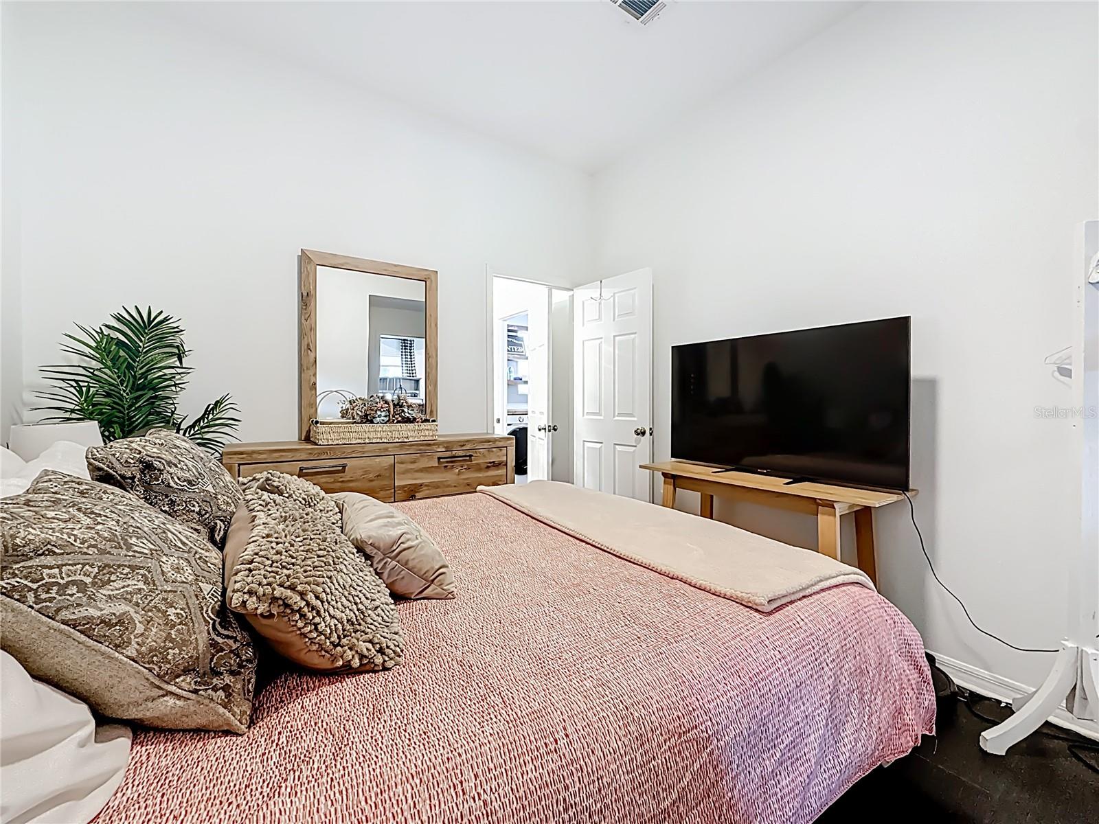 ORANGE PARK 7 PG 48 - Residential