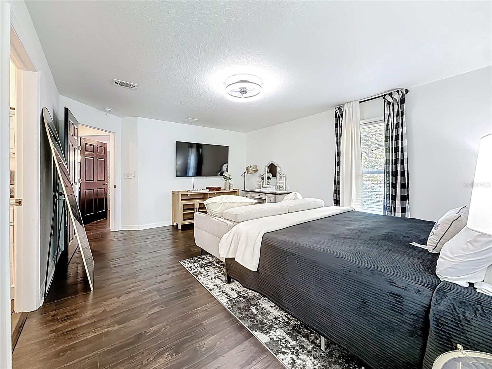 ORANGE PARK 7 PG 48 - Residential