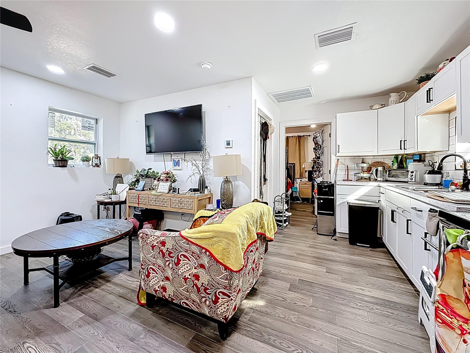 ORANGE PARK 7 PG 48 - Residential