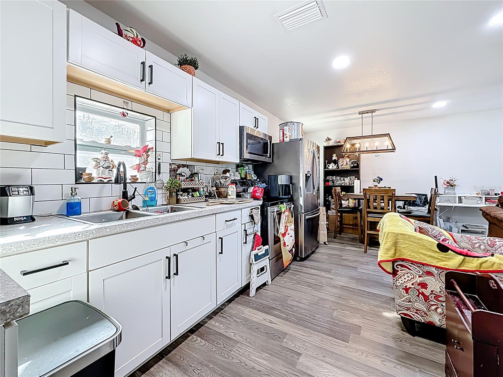 ORANGE PARK 7 PG 48 - Residential