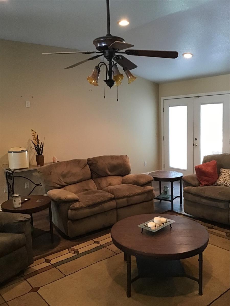 LAKEWOOD UN 02 REV - Residential