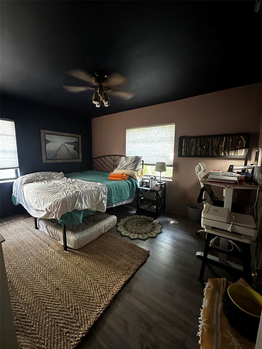 BAYOU VIEW - Residential