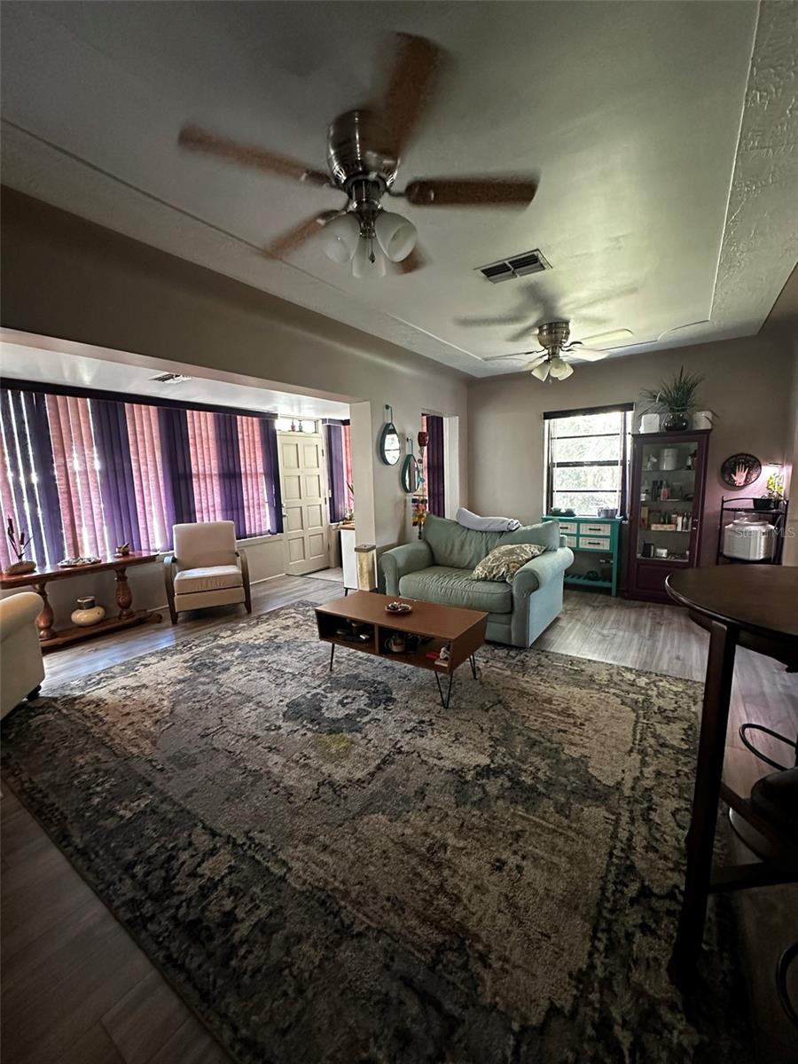 BAYOU VIEW - Residential