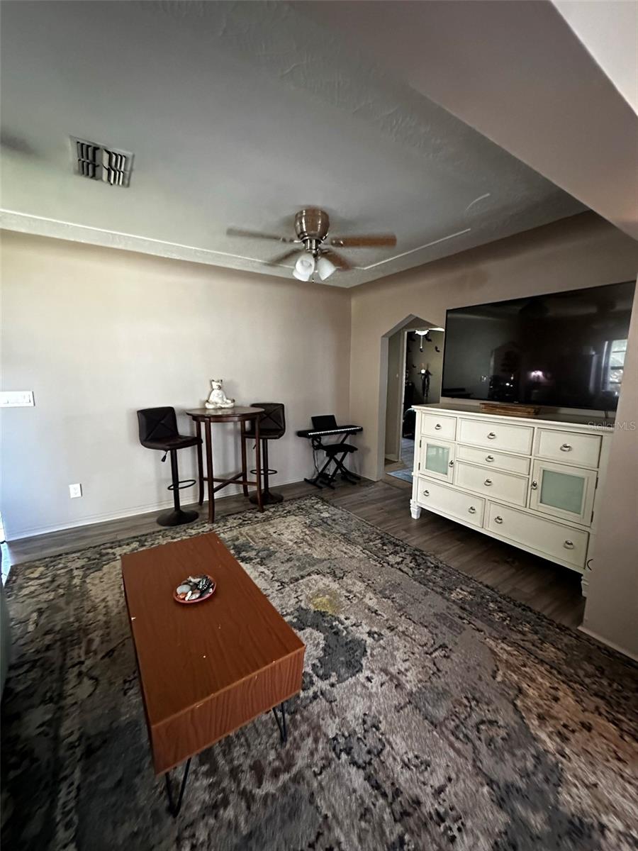 BAYOU VIEW - Residential