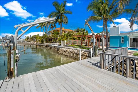 A home in TREASURE ISLAND