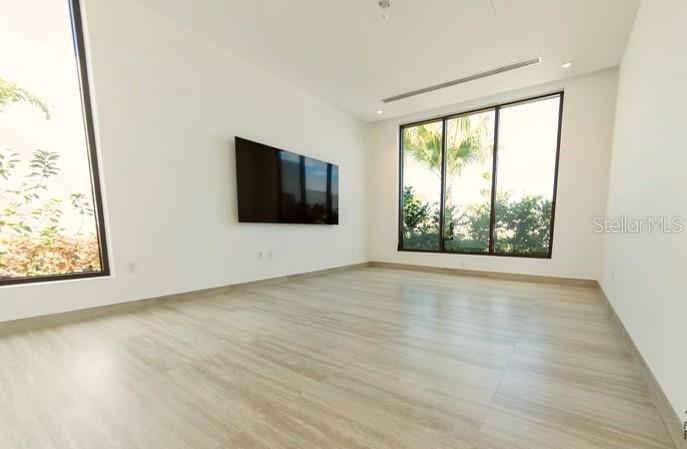 THE ISLES AT DOADO BEACH - Residential Lease