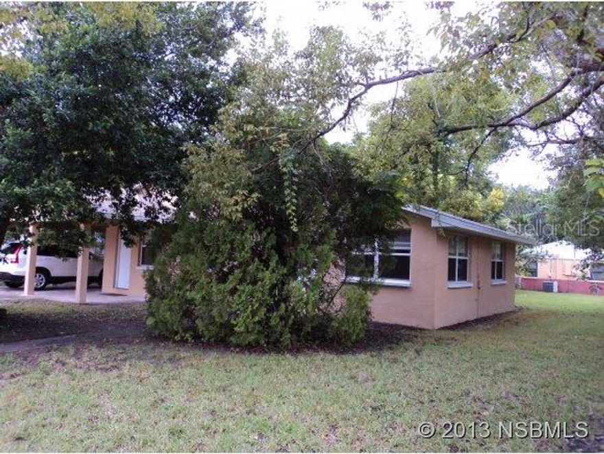 RENOVATED BLOCK HOME ON FENCED TRIPLE CORNER LOT.ALL NEW ROOF FROM TRUSSES TO SOFFITS, NEW A/C INCLUDING NEW DUCT WORK,ALL NEW WINDOWS, NEW KITCHEN INCLUDING CABINETS, COUNTER TOP AND APPLIANCES,NEW BATHS, ALL TILE FLOORING AND NEW PAINT THROUGHOUT.GREAT INVESTMENT PROPERTY.LIKE NEW CONDITIONNEW SHED FOR STORAGE.  ROOM FOR GARAGEOWNER WILL CONSIDER RENTING PROPERTY ;Water: City
