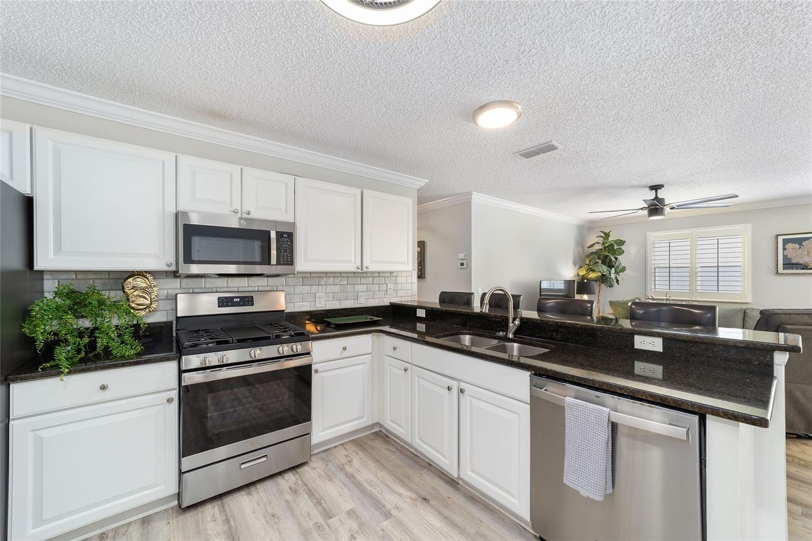 VILLAGES OF SUMTER VILLA NATCHEZ - Residential