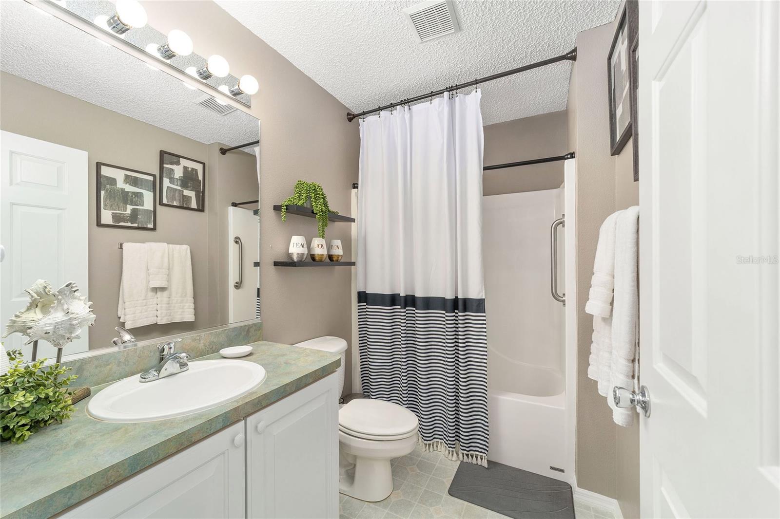 VILLAGES OF SUMTER VILLA NATCHEZ - Residential