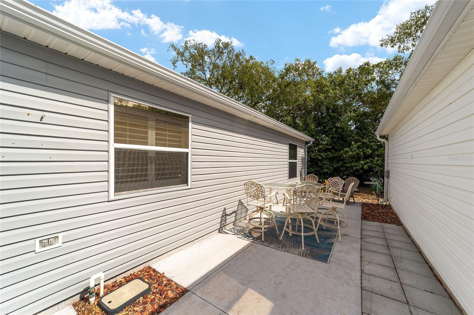 VILLAGES OF SUMTER VILLA NATCHEZ - Residential