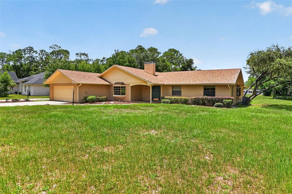 Photo of 815 Lake Ned Road, Winter Haven, FL 33884 (MLS # L4963085)