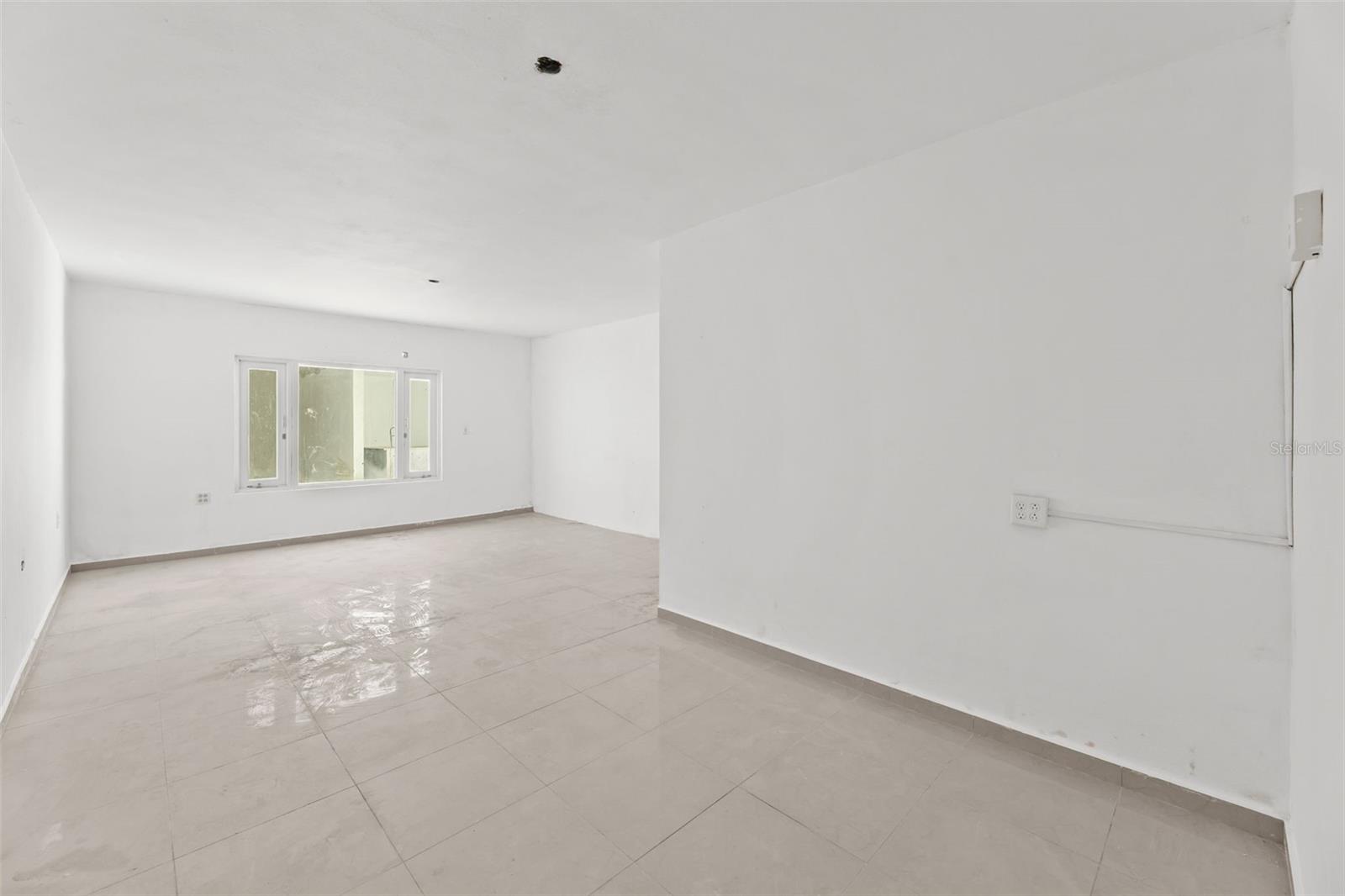 3RD STREET HERNAOS DAVILA