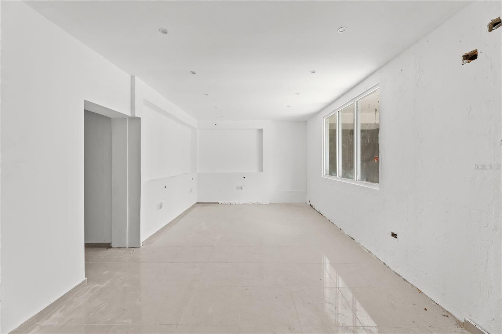 3RD STREET HERNAOS DAVILA