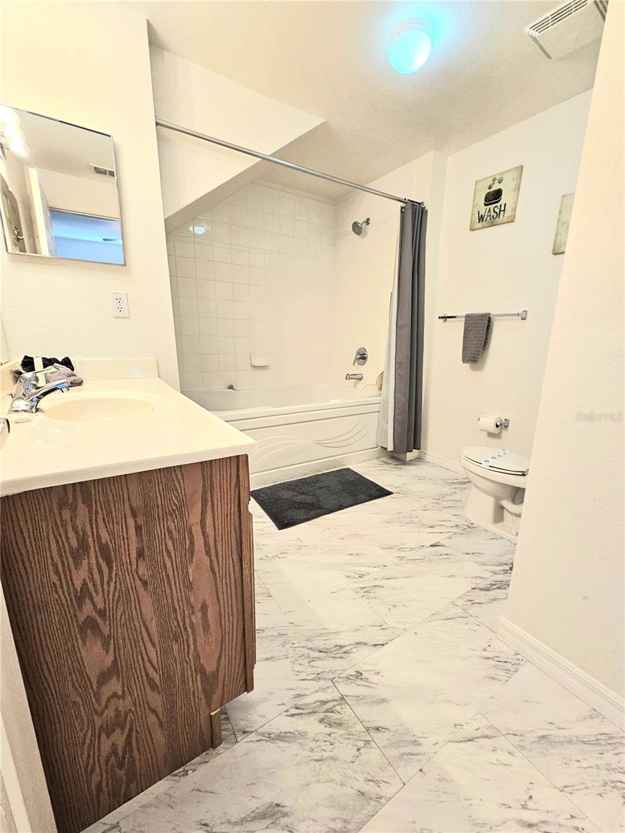 VENETIAN BAY VILLAGE CONDO PH 3 - Residential