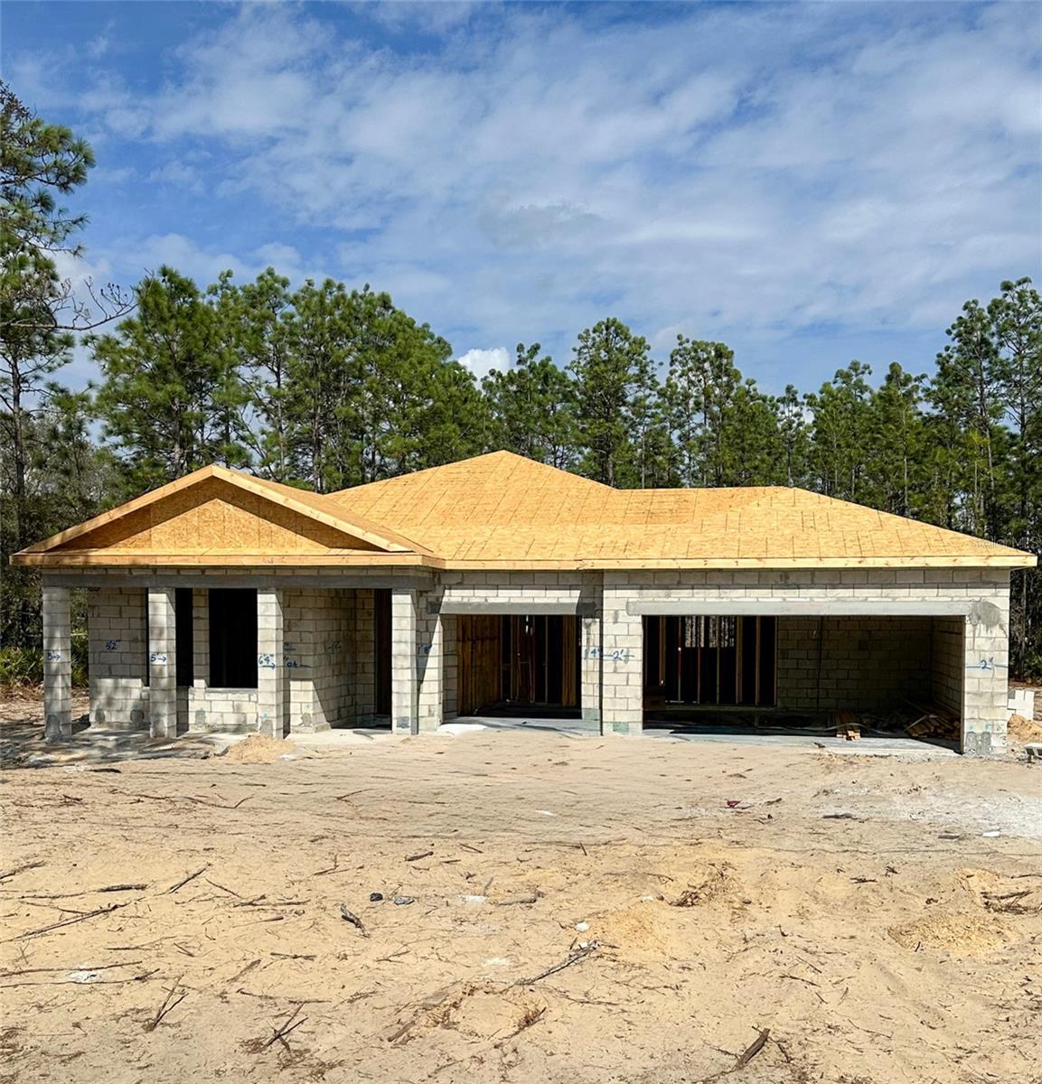 4400 N DECKWOOD DRIVE