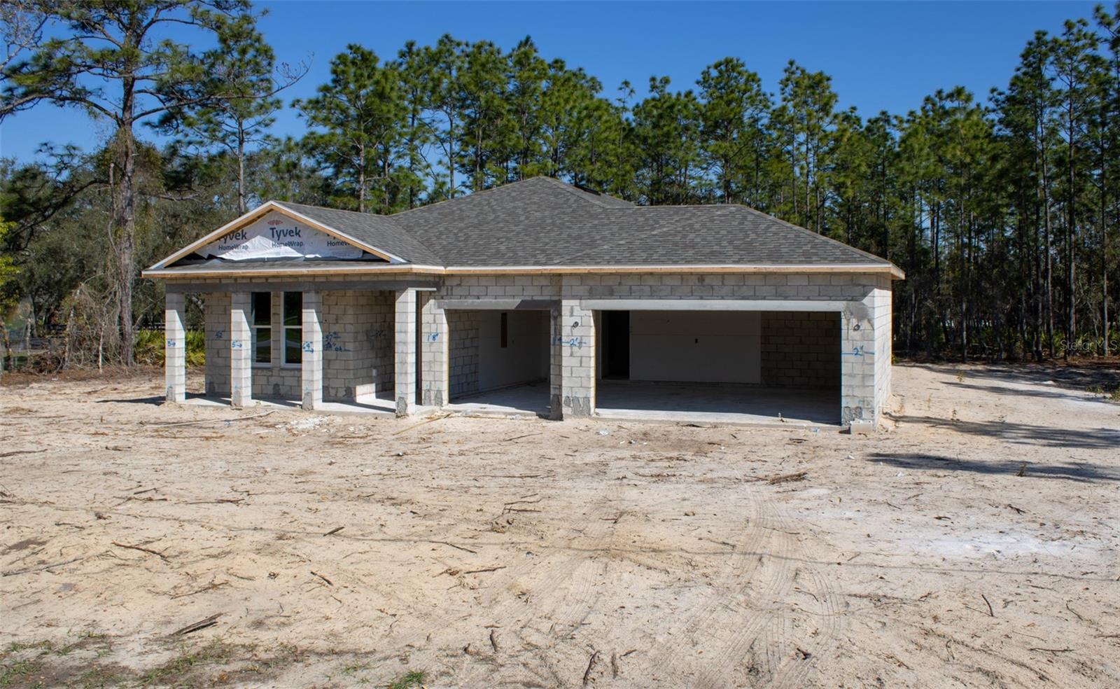 4400 N DECKWOOD DRIVE