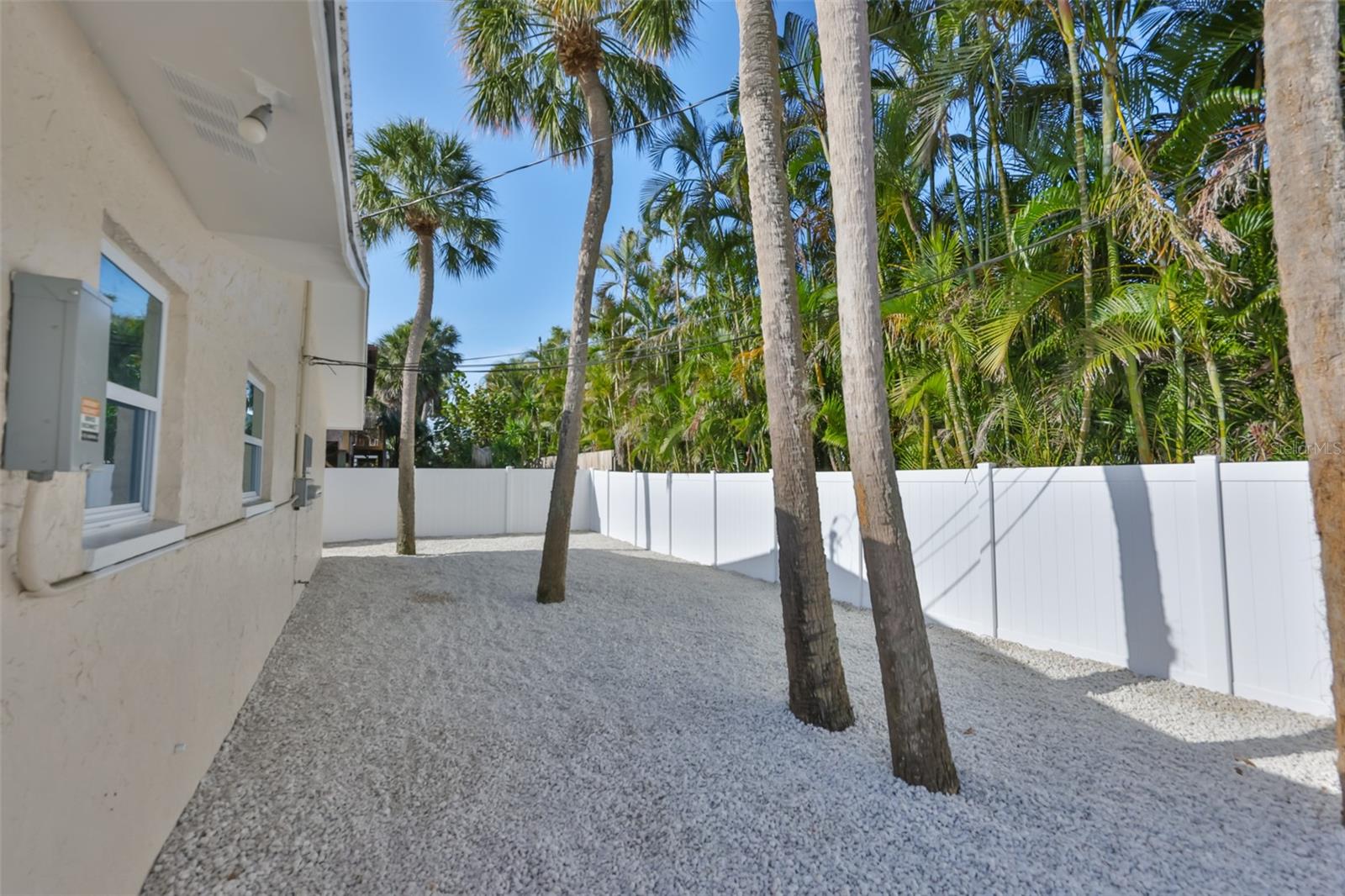 NEW HAVEN BEACH - Residential Income