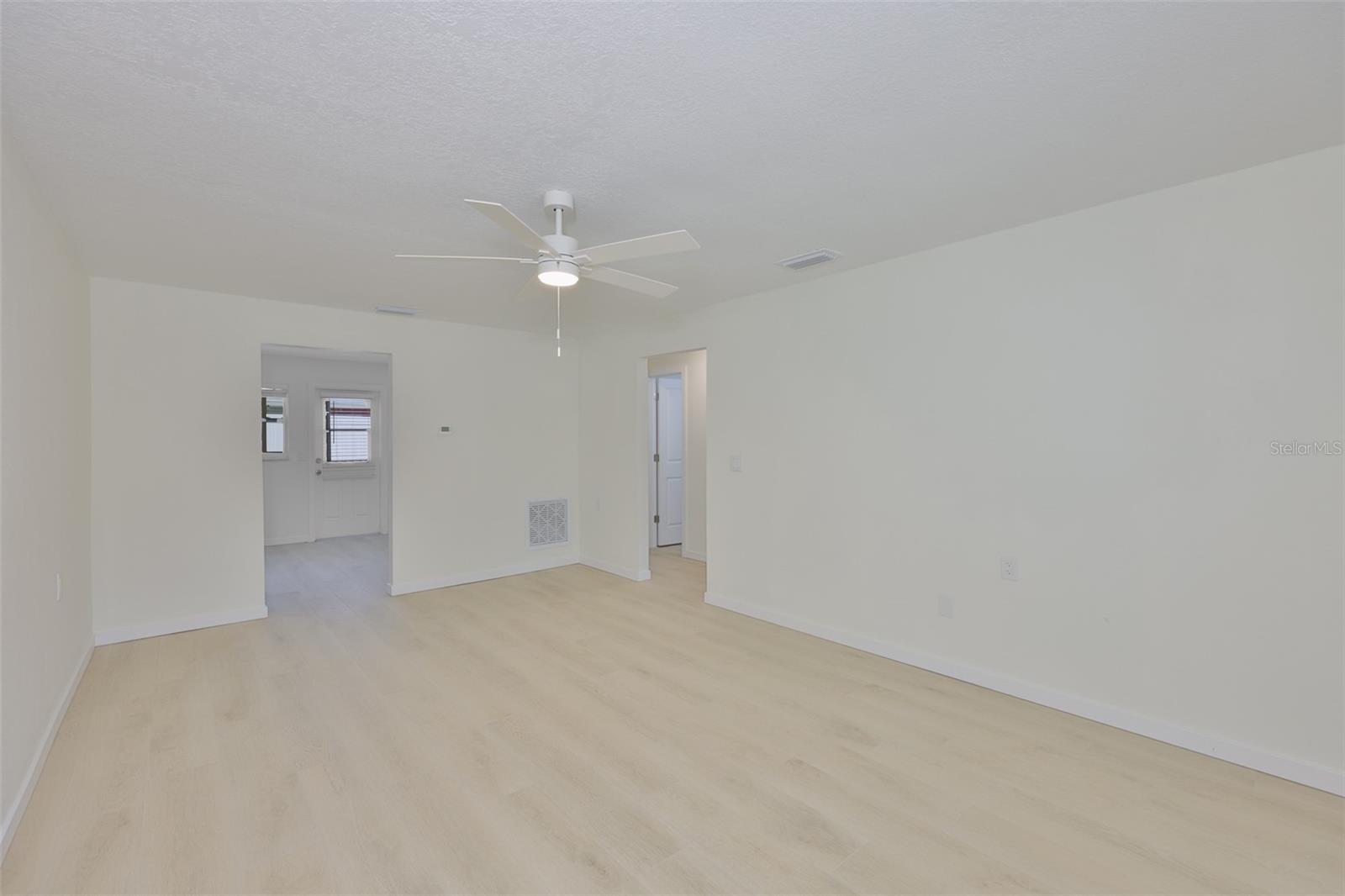 NEW HAVEN BEACH - Residential Income