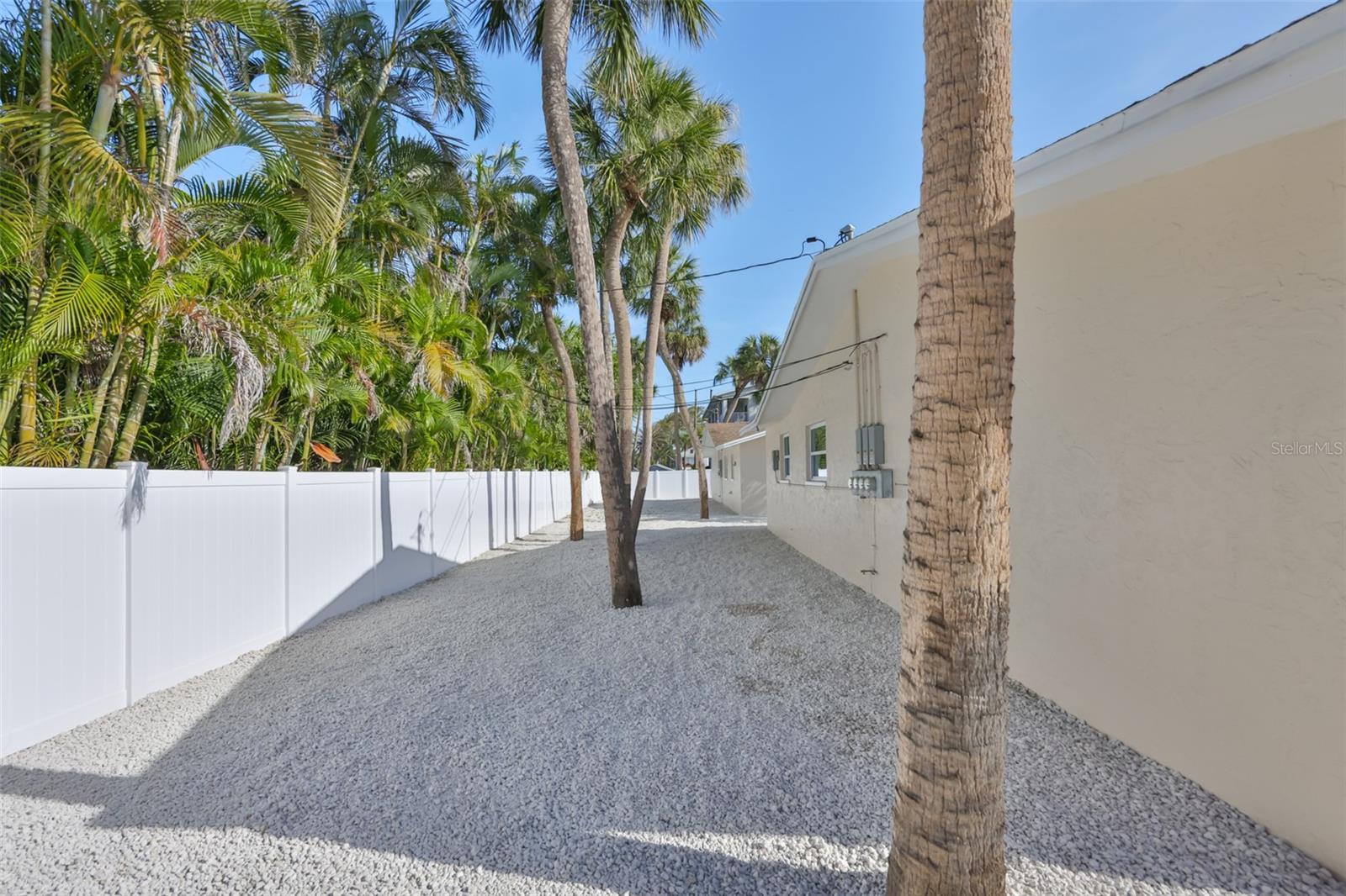 NEW HAVEN BEACH - Residential Income