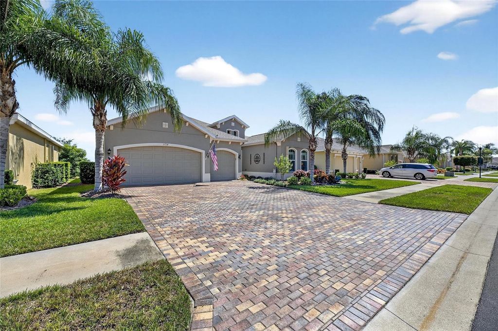 Photo of 1724 Pacific Dunes Drive, Sun City Center, FL 33573 (MLS # TB8430182)