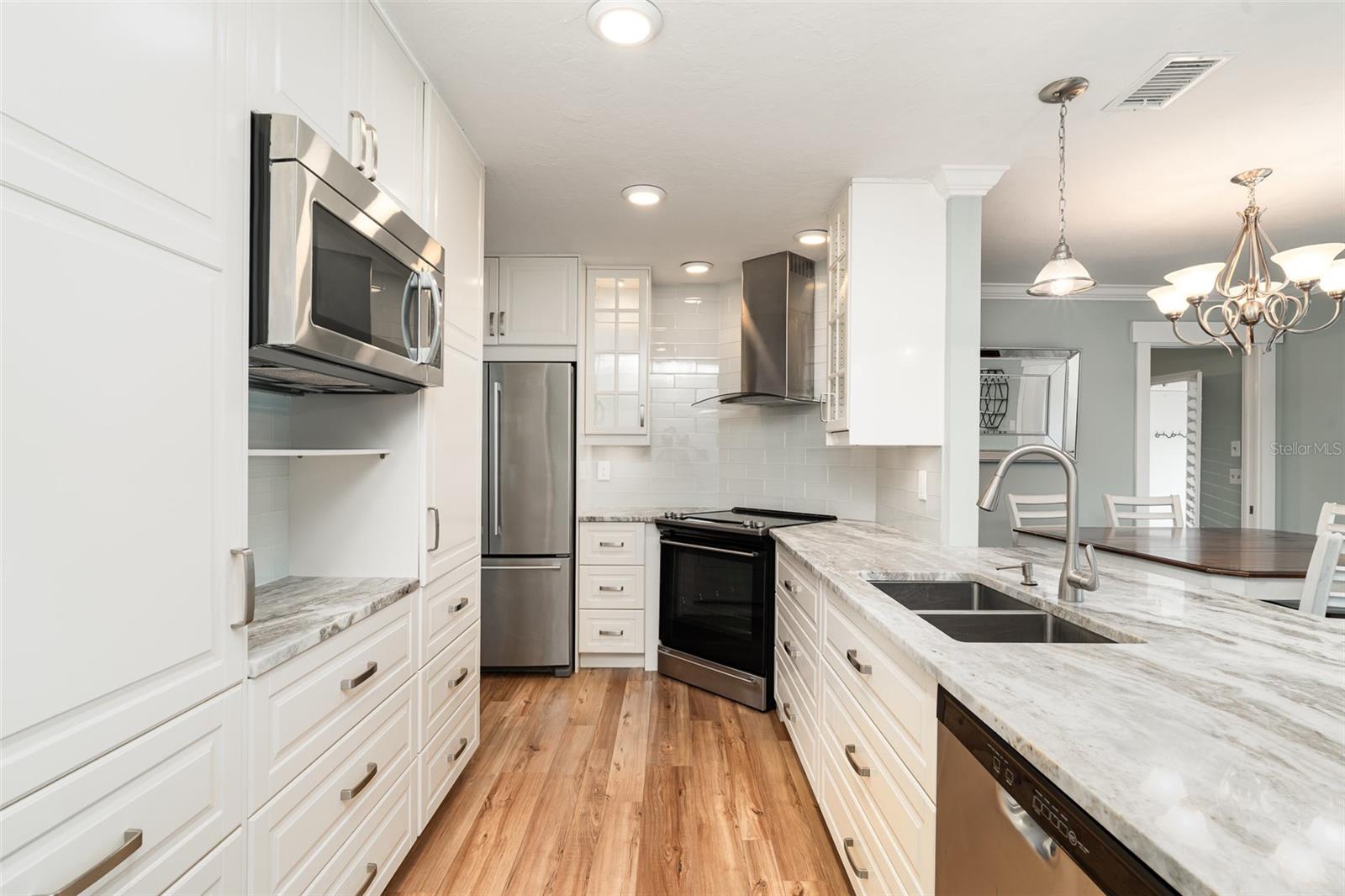 2832 72ND STREET COURT W 2160