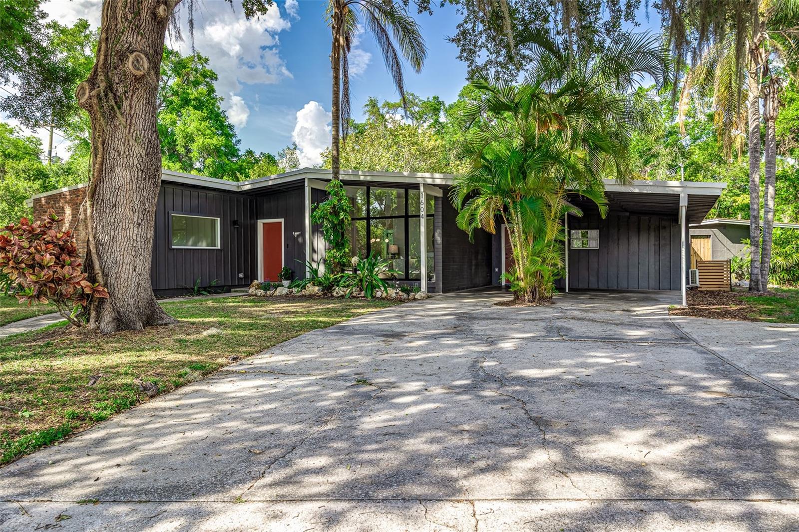 1604 SYLVESTER ROAD