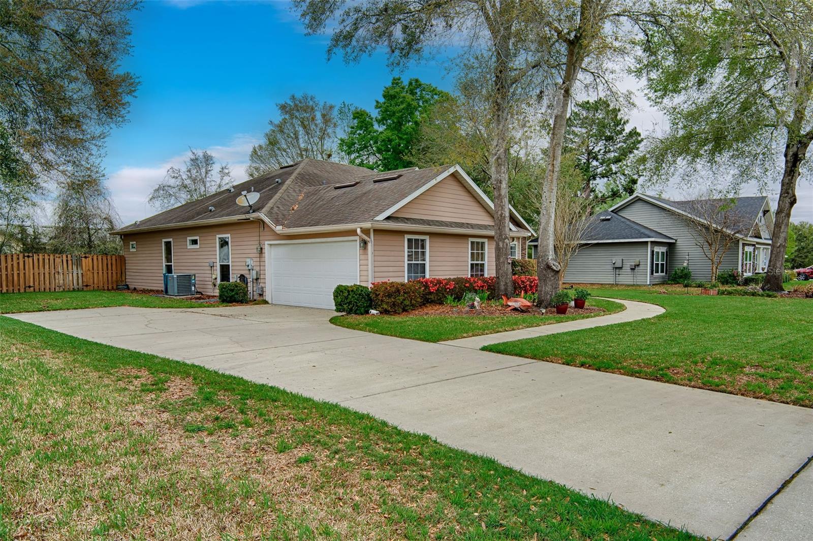 WYNDSWEPT HILLS - Residential