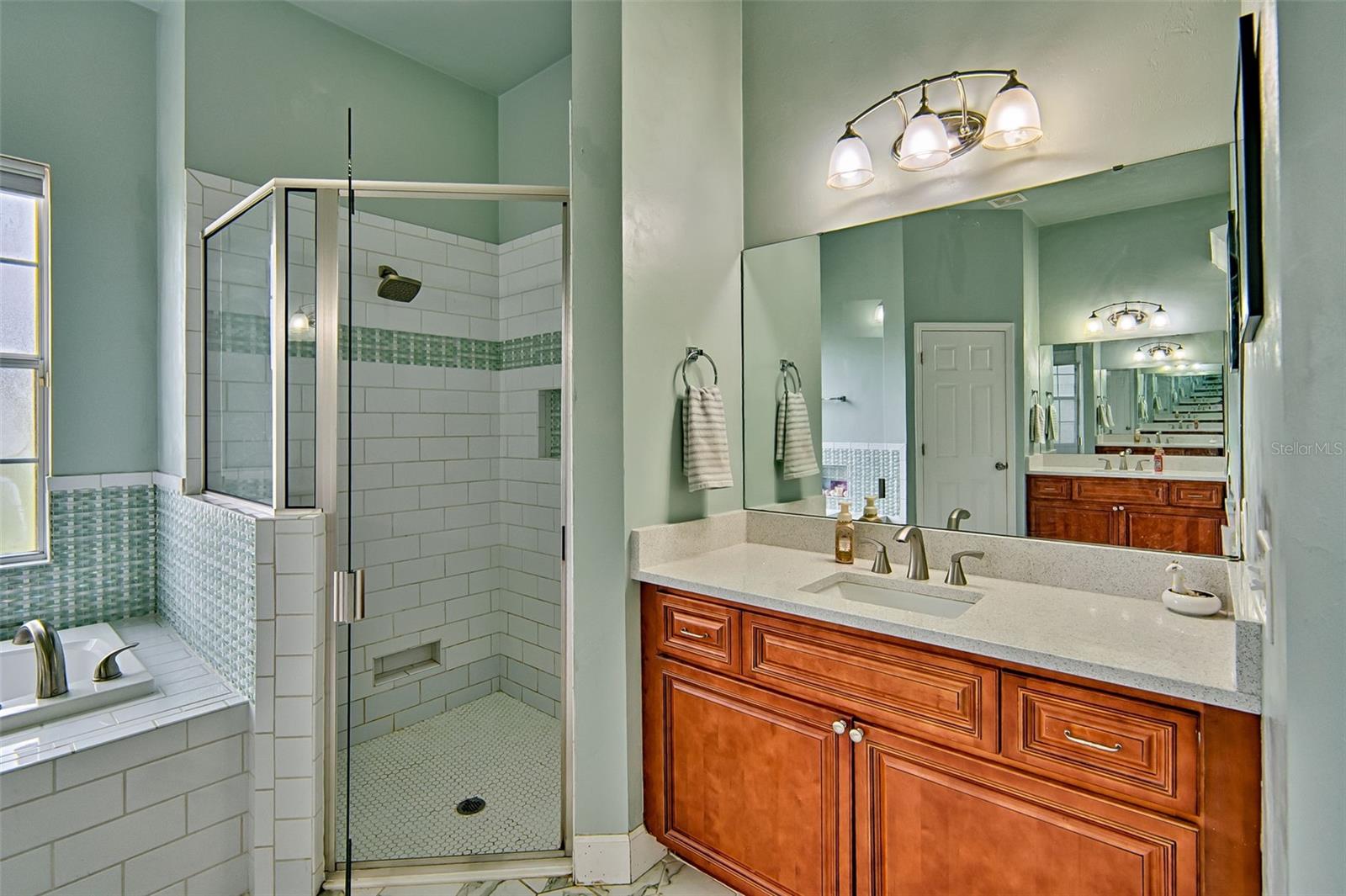 WYNDSWEPT HILLS - Residential