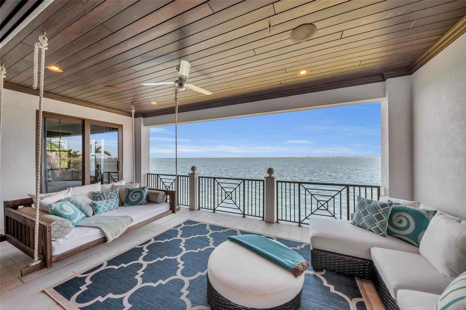 COUNTRY CLUB SHORES SEC 02 - Residential