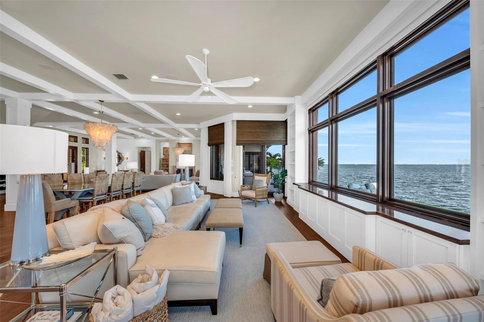 COUNTRY CLUB SHORES SEC 02 - Residential