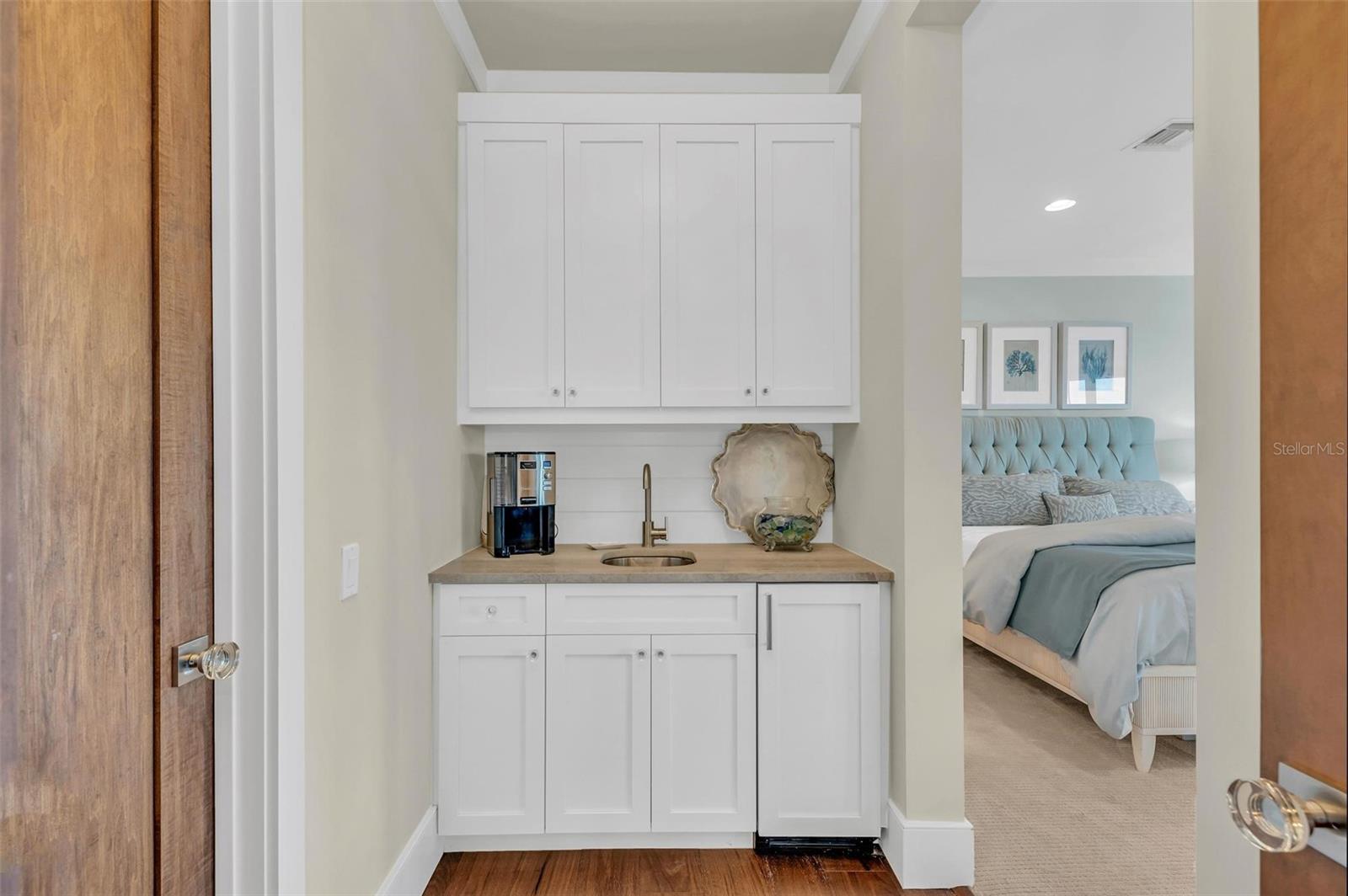 COUNTRY CLUB SHORES SEC 02 - Residential
