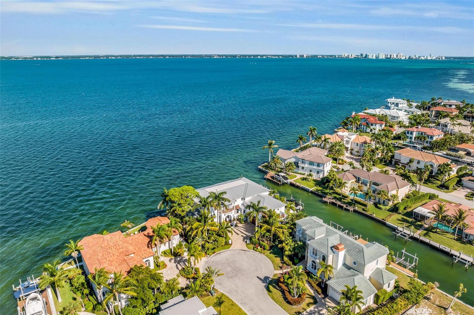 COUNTRY CLUB SHORES SEC 02 - Residential