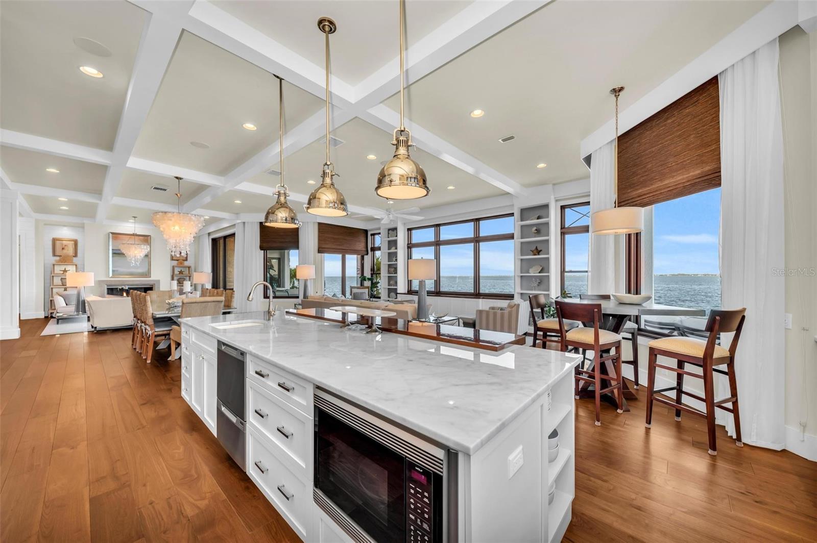 COUNTRY CLUB SHORES SEC 02 - Residential
