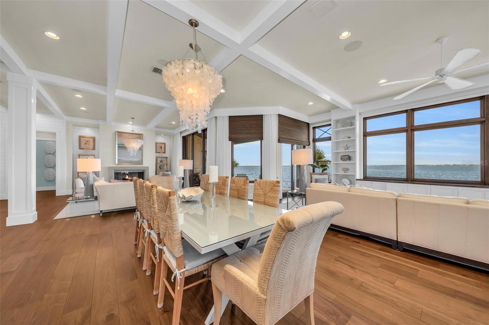 COUNTRY CLUB SHORES SEC 02 - Residential