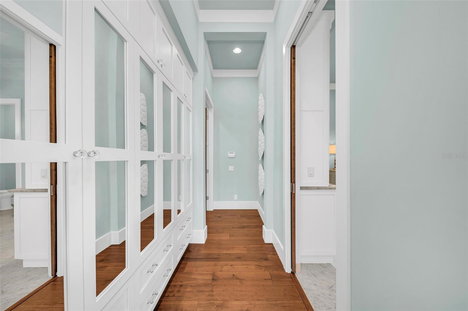 COUNTRY CLUB SHORES SEC 02 - Residential