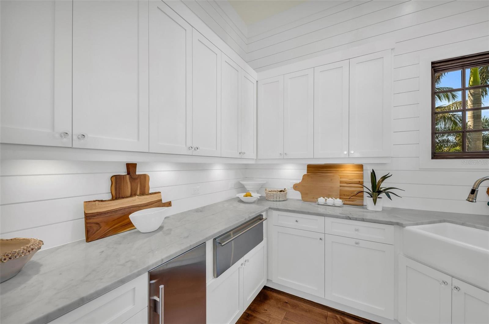 COUNTRY CLUB SHORES SEC 02 - Residential