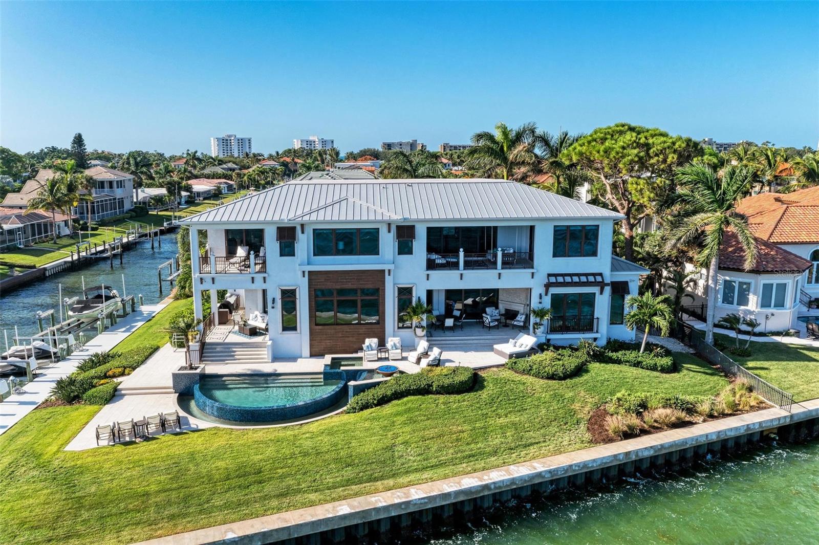 COUNTRY CLUB SHORES SEC 02 - Residential