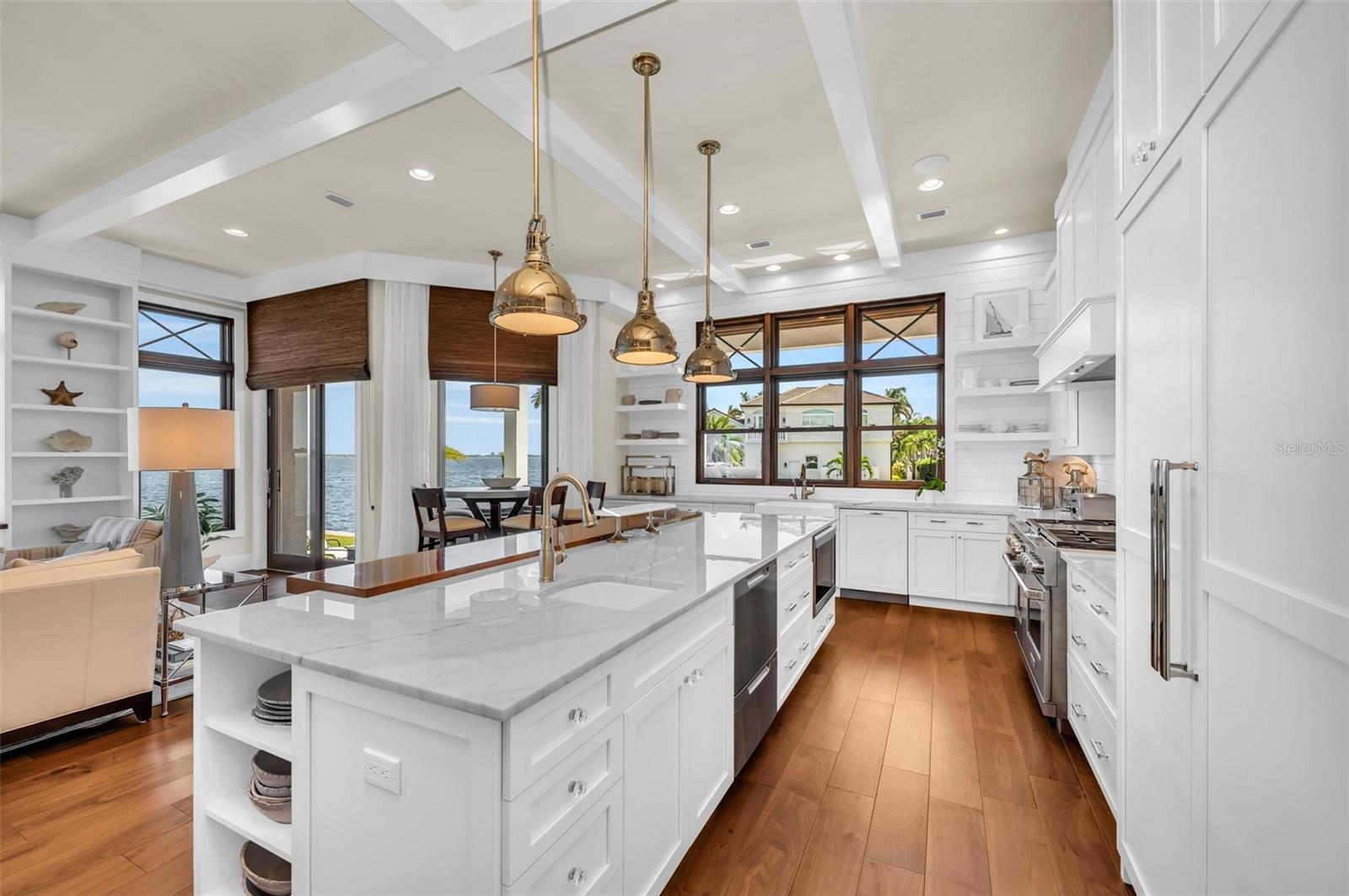 COUNTRY CLUB SHORES SEC 02 - Residential