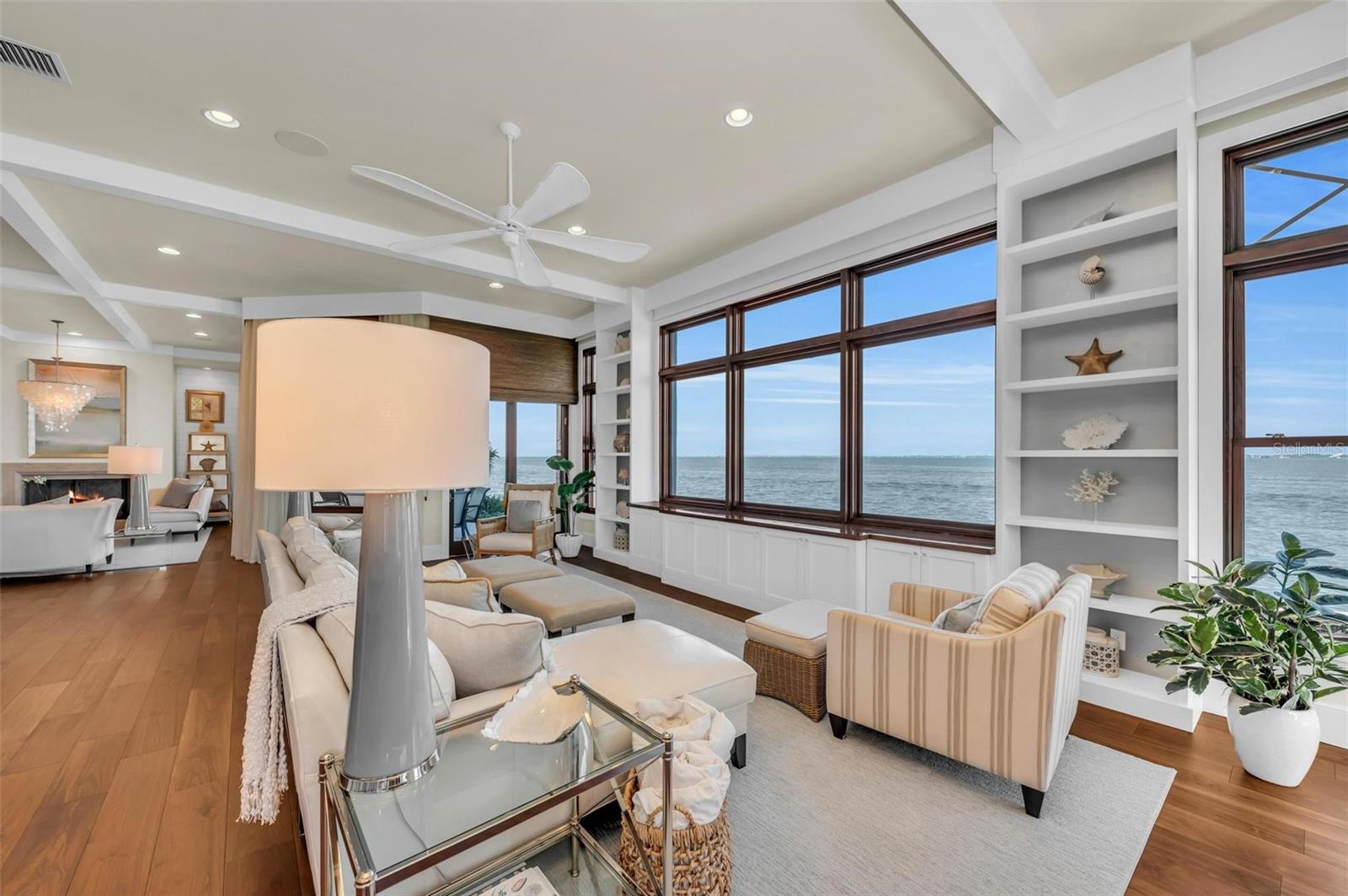 COUNTRY CLUB SHORES SEC 02 - Residential