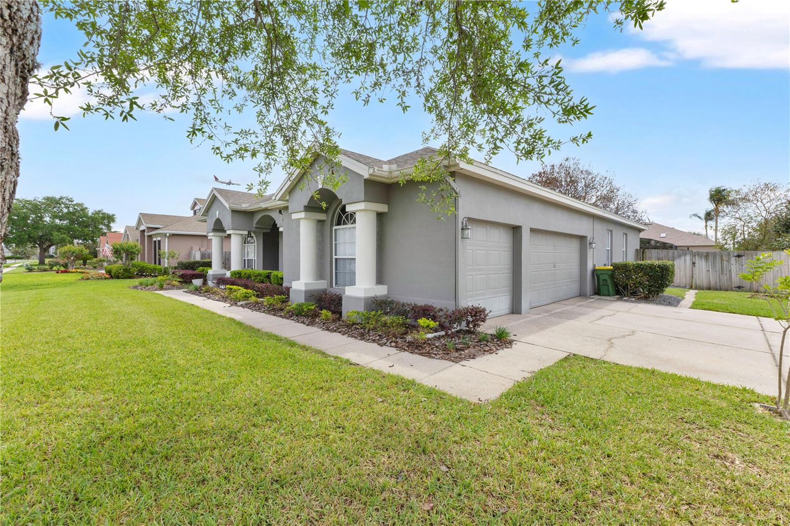 CONWAY GROVES - Residential