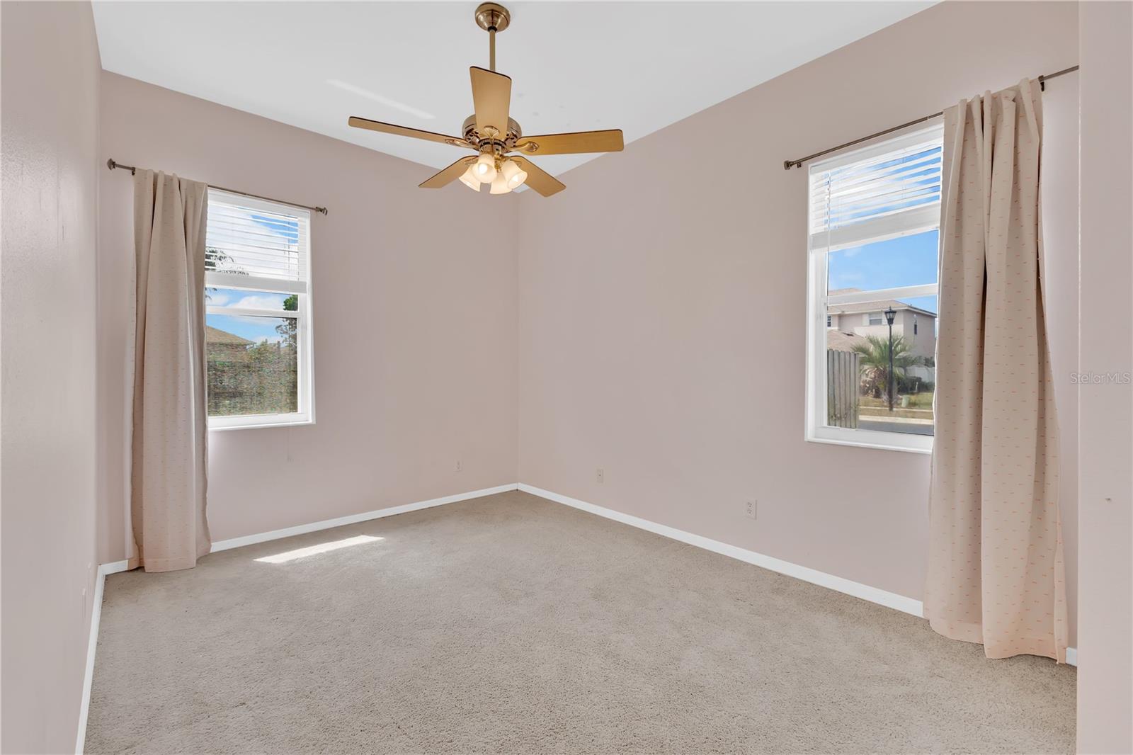 CONWAY GROVES - Residential