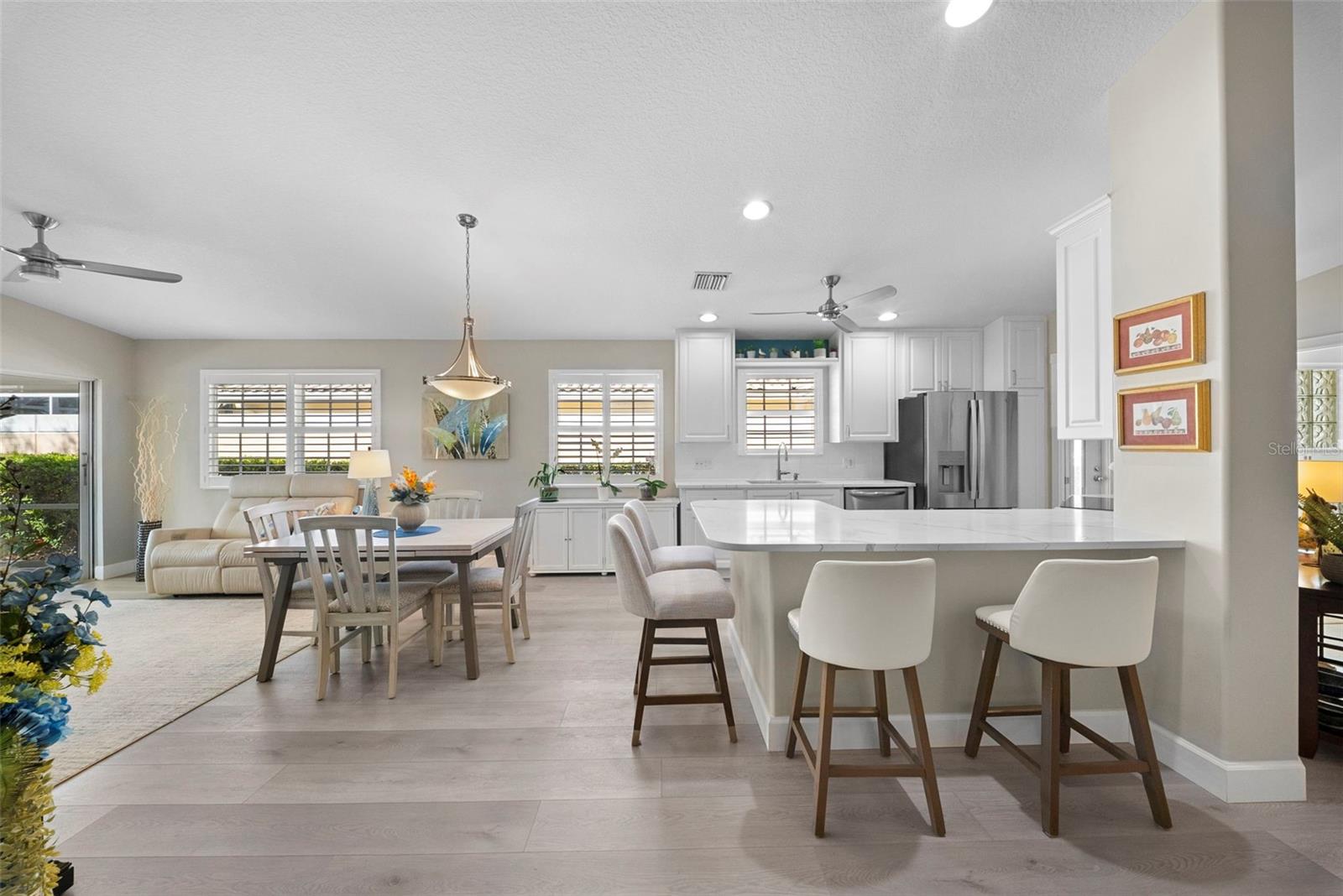 VILLAGEWALK - Residential