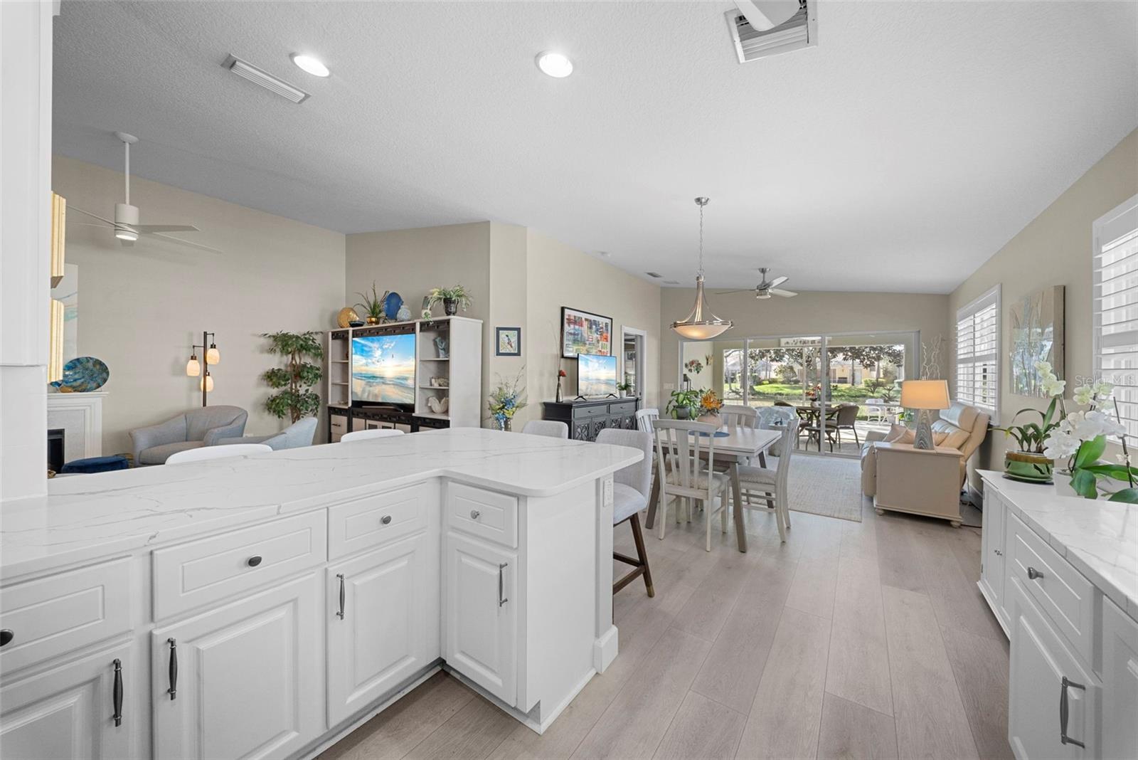 VILLAGEWALK - Residential